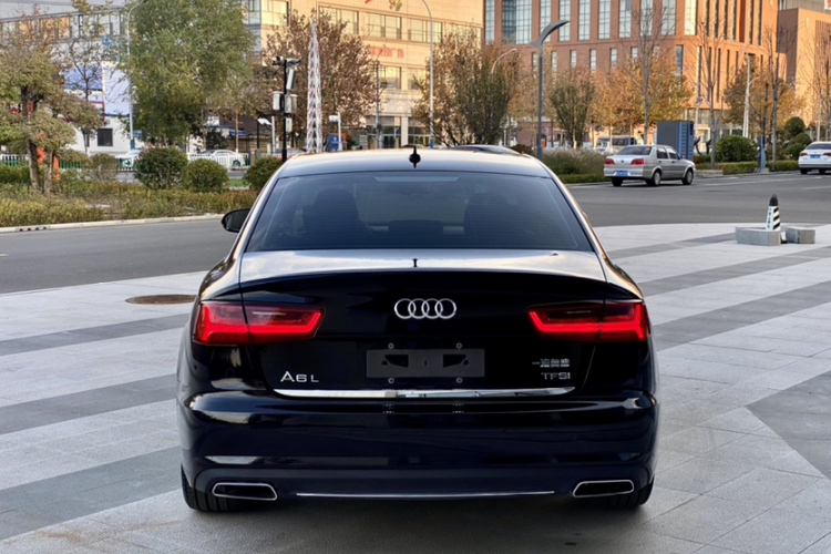 奥迪A6L 2018款 30周年年型 TFSI 进取型车身外观6006