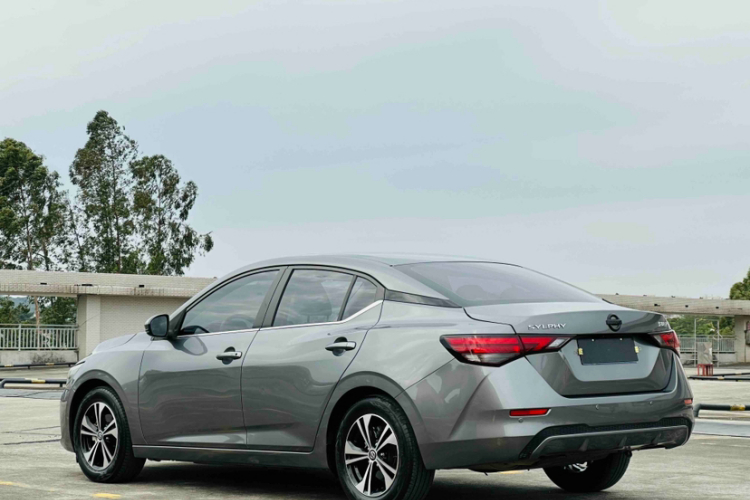 日产 轩逸 2022款 1.6L XL CVT悦享版车身外观6002