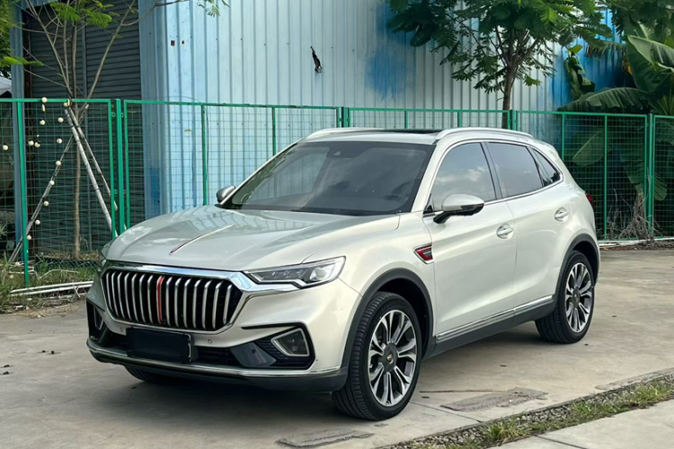 红旗HS5 2019款 2.0T 智联旗享四驱版车身外观6004