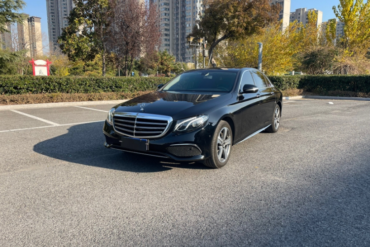 奔驰E级 2016款 E 200 L 运动型局部细节36