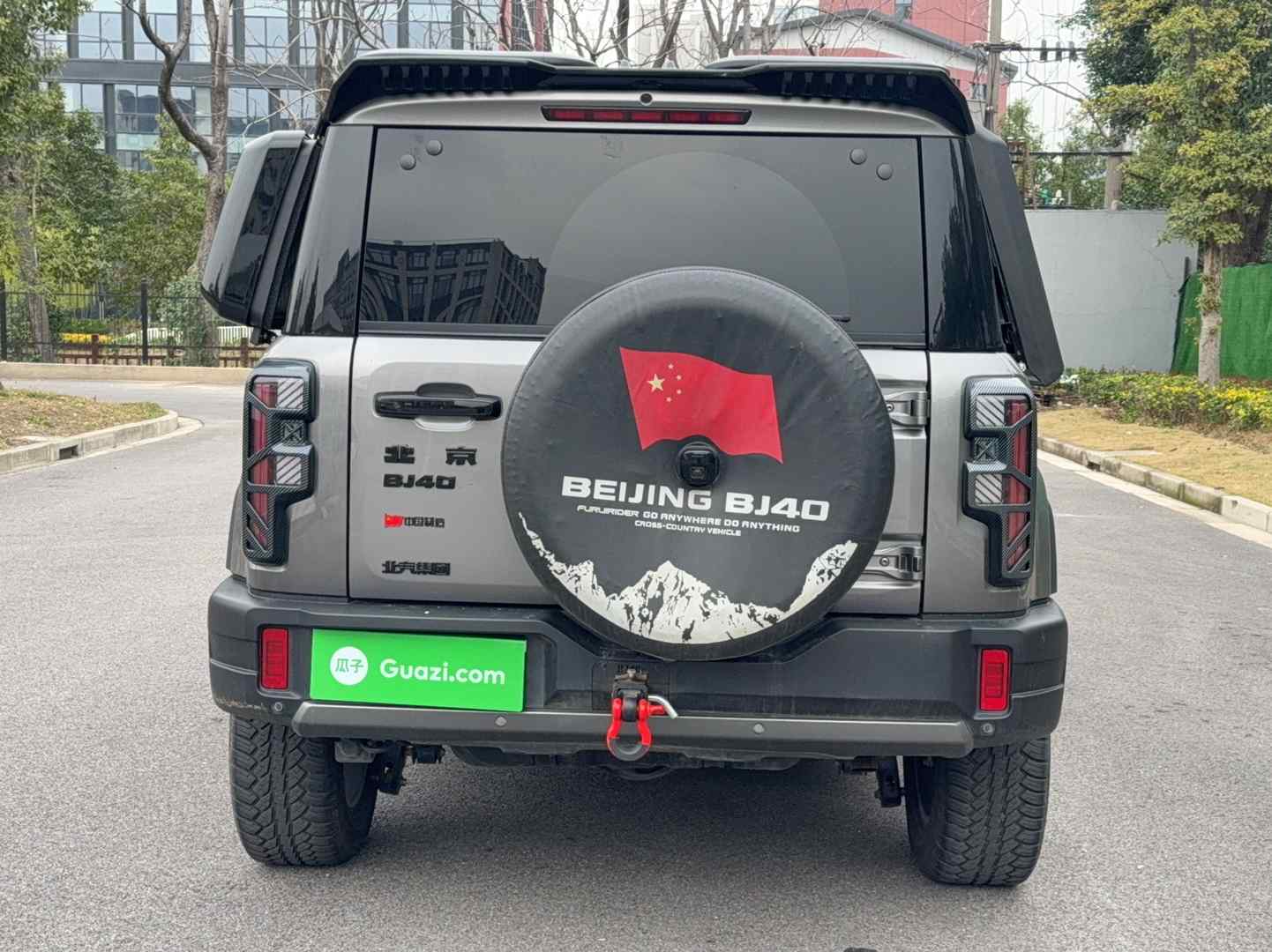 北京越野 北京BJ40 2024款 2.0T 全新刀锋英雄版 攀登者(3)