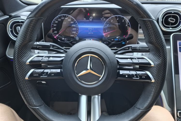 奔驰C级 2022款 改款 C 260 L 运动版中控内饰15