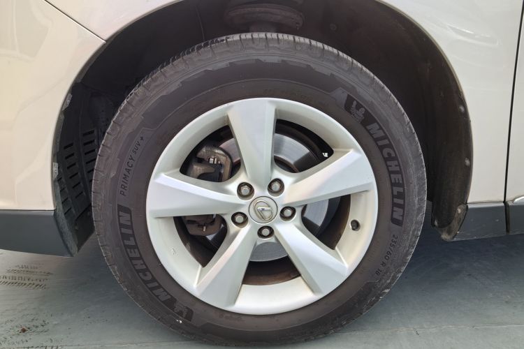 雷克萨斯RX经典 2012款 270 豪华版车身外观6004