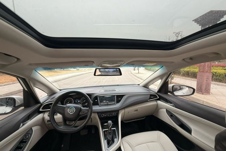 别克GL6 2018款 18T 6座精英型中控内饰7003