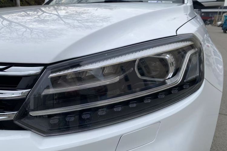 众泰T600 Coupe 2017款 1.5T 自动尊享型局部细节24