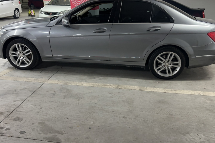 奔驰C级 2013款 C 260 CGI 优雅型车身外观6004