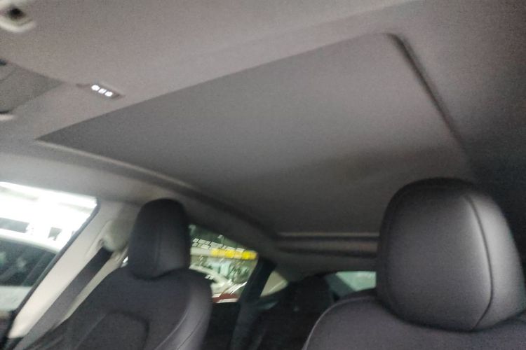 特斯拉 Model Y 2022款 改款 后轮驱动版局部细节57