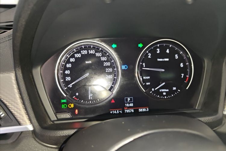 宝马X2(进口) 2018款 sDrive25i 尊享型M越野套装 国V中控内饰15