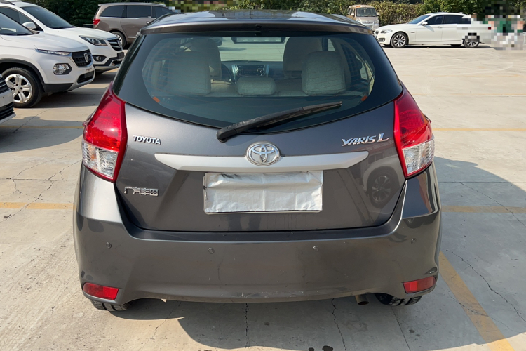丰田 YARiS L 致炫 2014款 1.5G 手动炫动版车身外观6004