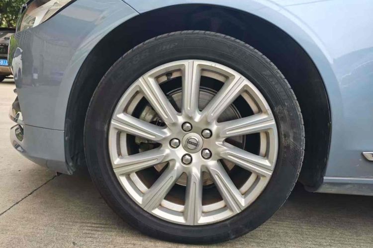 沃尔沃S90 2020款 T5 智逸豪华版车身外观6007