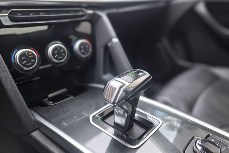 哈弗H6 2018款 蓝标 运动版 1.5T 自动两驱精英型局部细节18