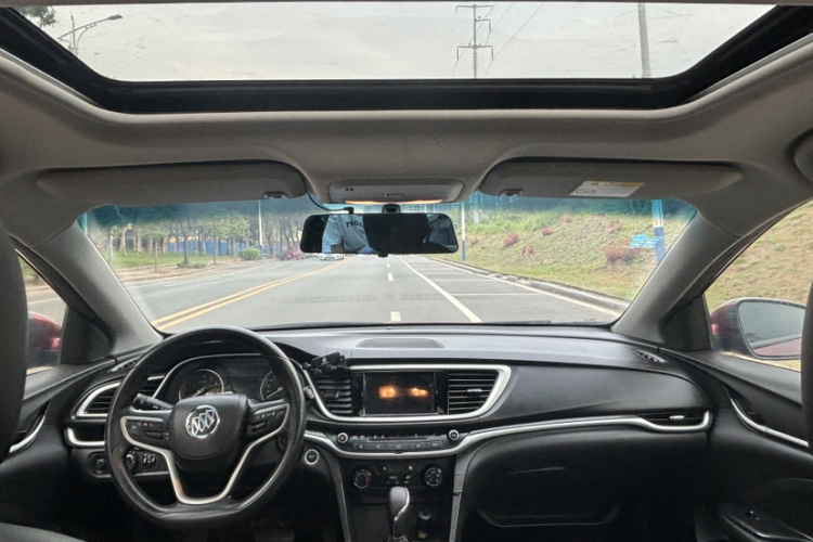 别克 英朗 2021款 改款 典范 1.5L 自动精英型中控内饰7006