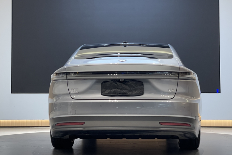 蔚来ET7 2024款 75kWh 行政签名版车身外观6006