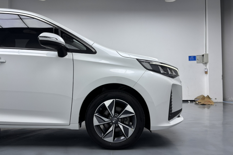 广汽传祺 传祺M6 2023款 PRO 270T DCT豪华版车身外观6005