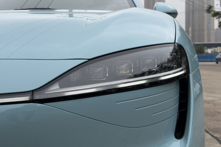 鸿蒙智行 智界S7 2025款 855km Max局部细节36