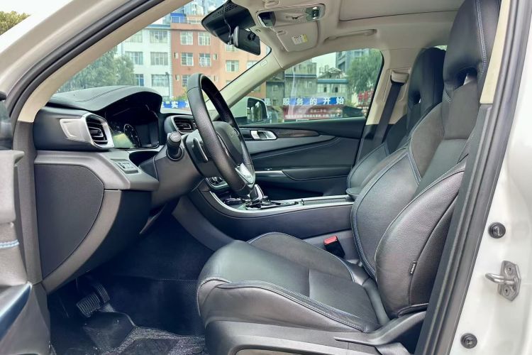 领克01 EM-P 2018款 1.5T PHEV 劲 国V车身外观6003