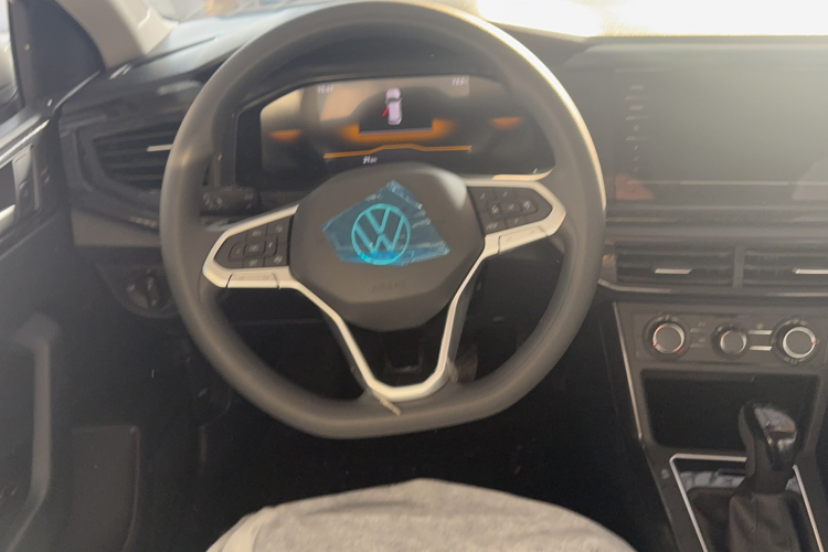 大众 朗逸 2025款 新锐 1.5L 出众新逸版中控内饰7004