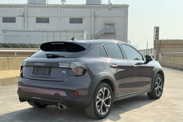 领克02 2019款 高能版 2.0T 自动两驱耀Pro版 国VI车身外观6008