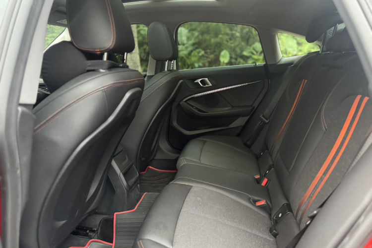 宝马2系(进口) 2021款 225i 四门轿跑车 M运动套装中控内饰7002