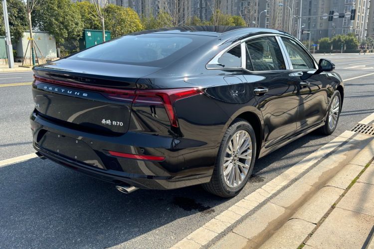 奔腾B70 2022款 第三代 1.5T 自动乐享型车身外观6005