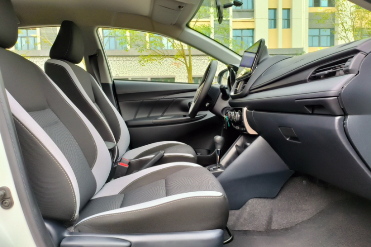 丰田 YARiS L 致炫 2022款 致炫X 1.5L CVT领先PLUS版中控内饰7006