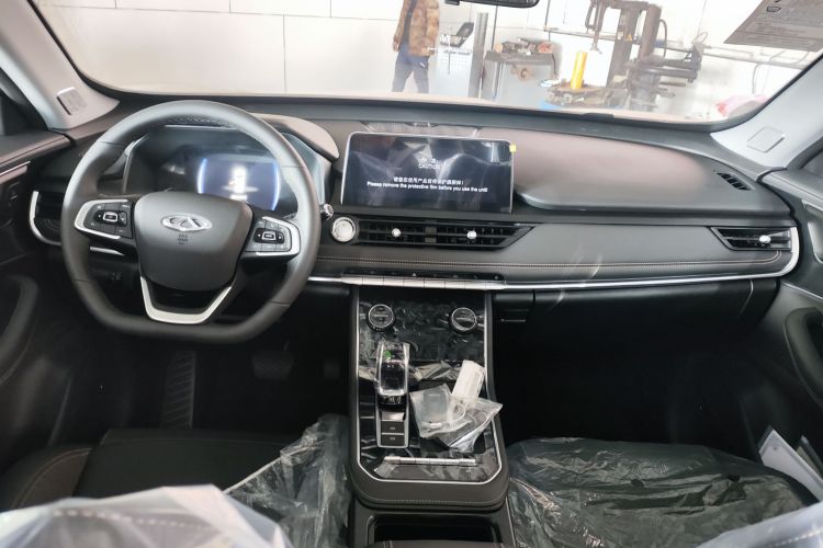 奇瑞 瑞虎8 2024款 230TCI 自动新锐版 7座中控内饰7001