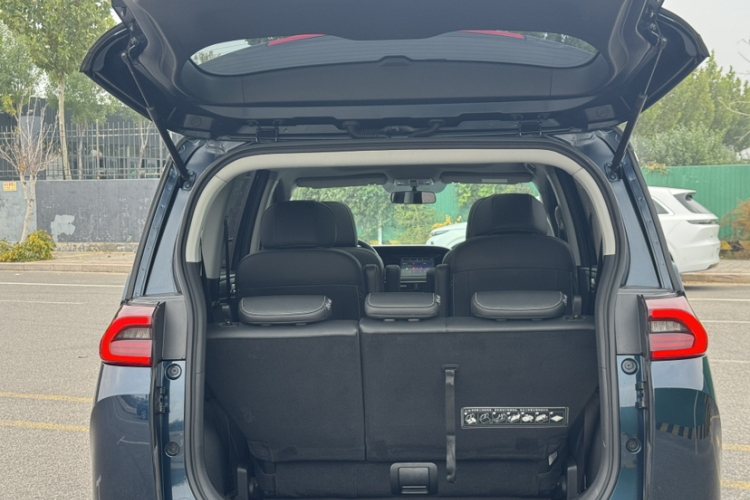 广汽传祺 传祺M6 2021款 270T DCT尊享版（七座）局部细节23