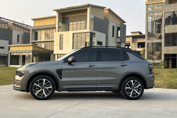 领克01 2021款 2.0TD 四驱劲Halo车身外观6007