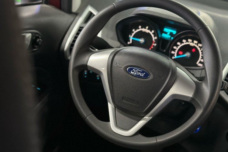 福特 翼搏 2013款 1.5L 自动风尚型中控内饰7006