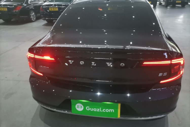 沃尔沃S90 2024款 B5 智逸豪华版车身外观6004