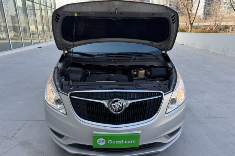 别克GL8 2017款 25S 舒适型 国V局部细节24