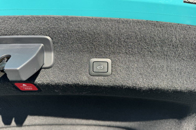 小米汽车 小米SU7 2024款 四驱超长续航高阶智驾Max版局部细节9001