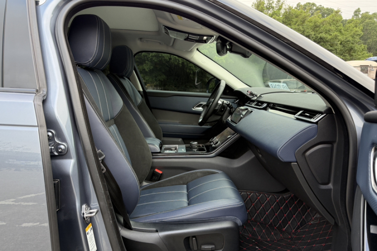 路虎 揽胜星脉 2018款 P250 S中控内饰7008