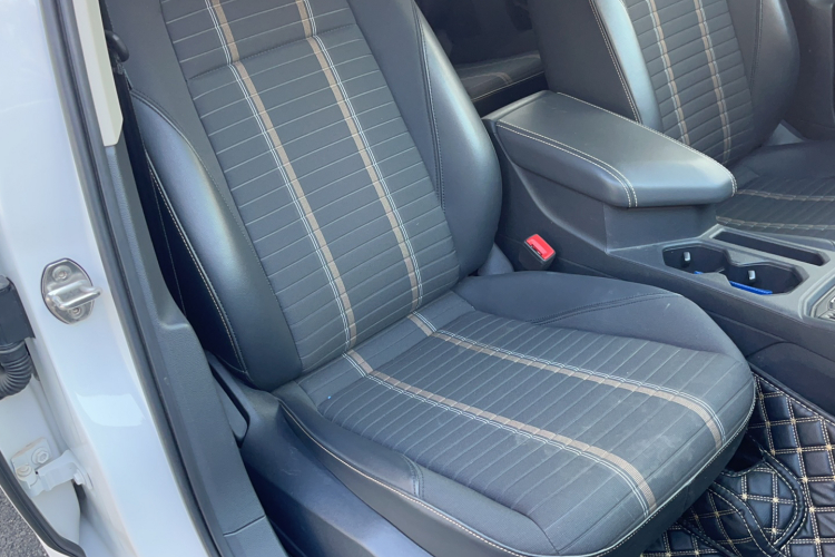 大众 朗逸 2018款 280TSI DSG舒适版 国V局部细节41