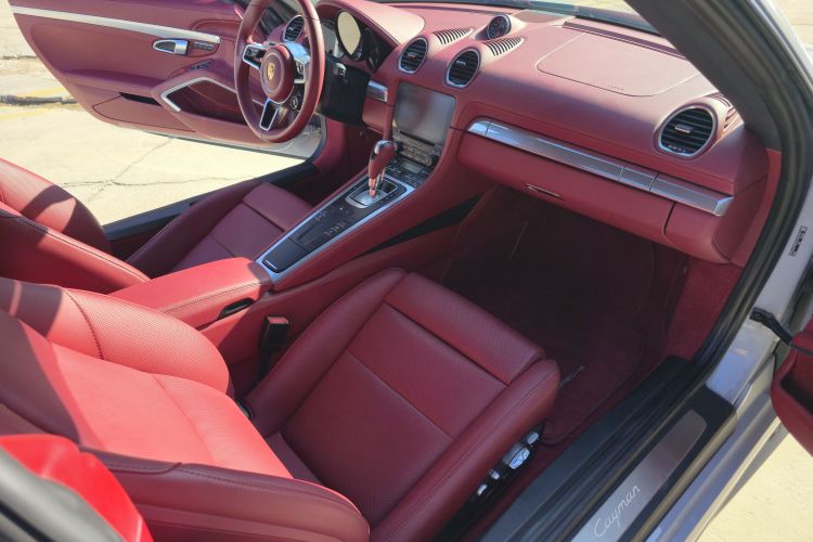 保时捷718 2023款 Cayman Style Edition 2.0T中控内饰7005