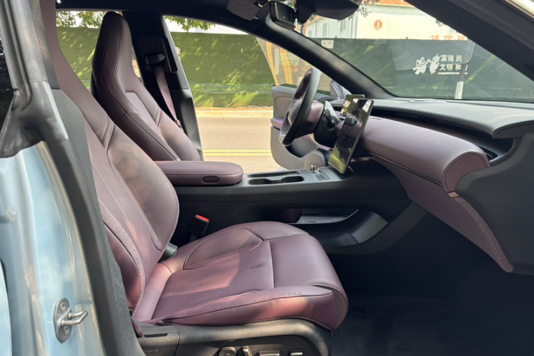 蔚来ET5T 2023款 75kWh Touring中控内饰7009