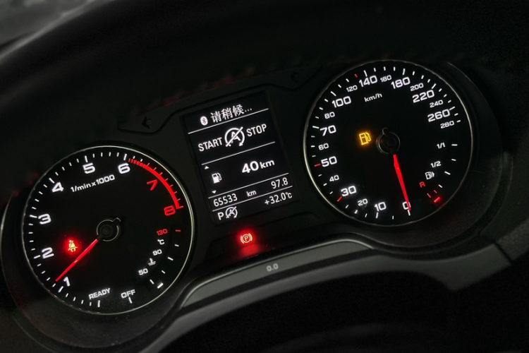 奥迪A3 2017款 Limousine 35 TFSI 时尚型中控内饰15