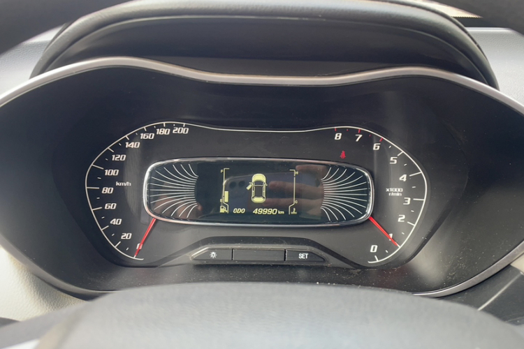 宝骏510 2017款 1.5L 手动时尚型中控内饰15