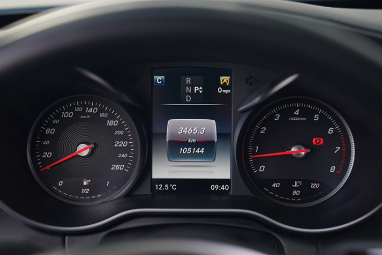 奔驰C级 2016款 C 200 L 运动型中控内饰15