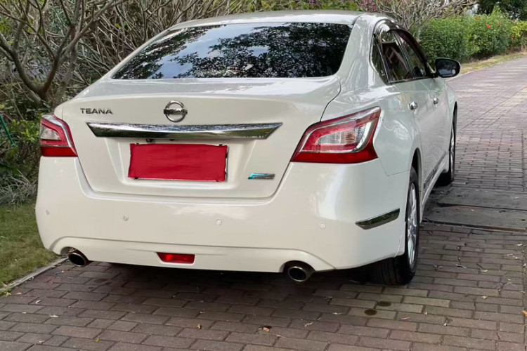 日产 天籁 2013款 2.0L XL舒适版车身外观6004