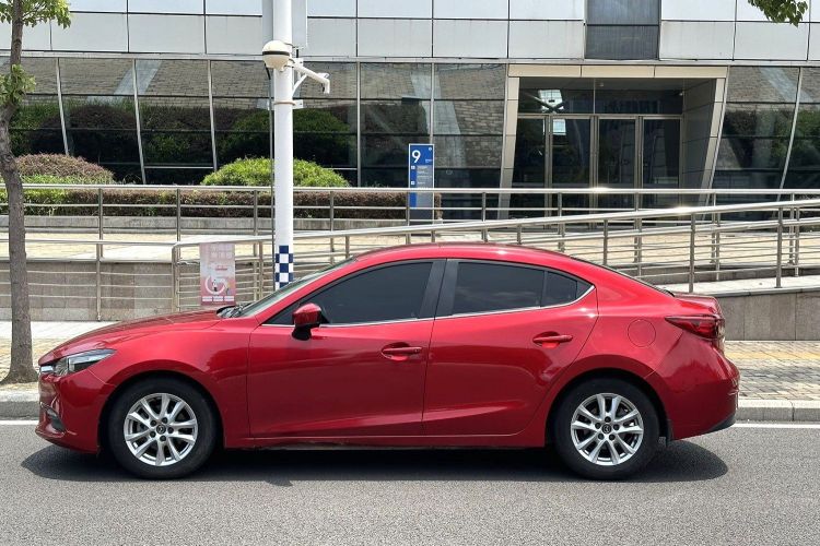 马自达3 昂克赛拉 2017款 三厢 1.5L 自动舒适型 国V车身外观6007