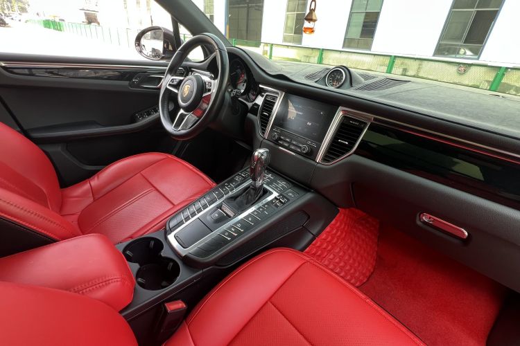 保时捷 2017款  Macan S 3.0T中控内饰7001