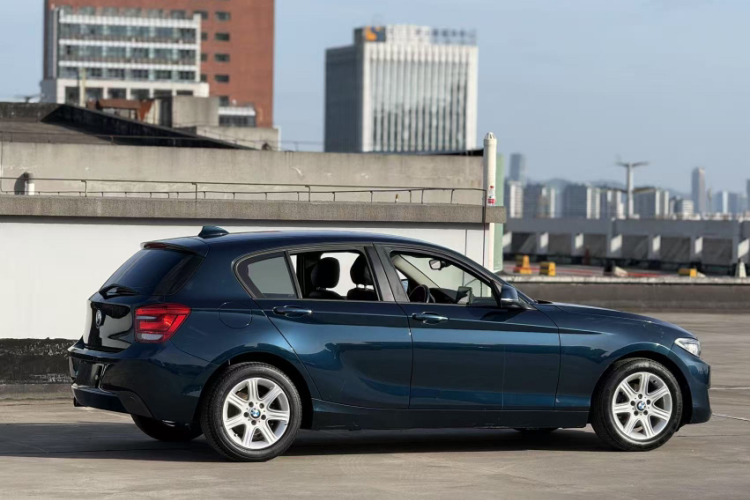 宝马1系(进口) 2013款 改款 116i 都市型车身外观6004