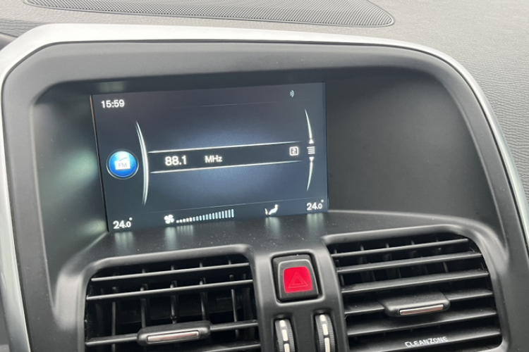 沃尔沃XC60 2017款 T5 智行版车身外观6003