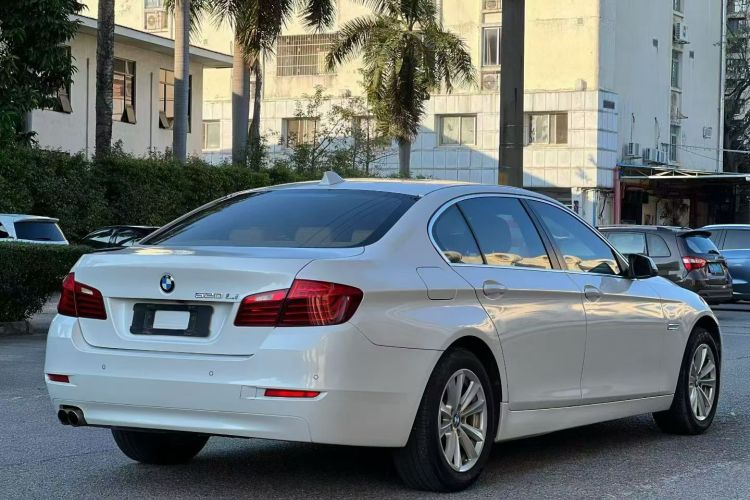 宝马5系 2014款 520Li 典雅型车身外观6006
