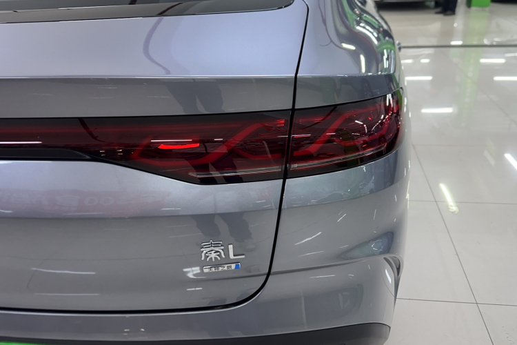 比亚迪 秦L 2025款 DM-i 智驾版 120KM超越型车身外观6005