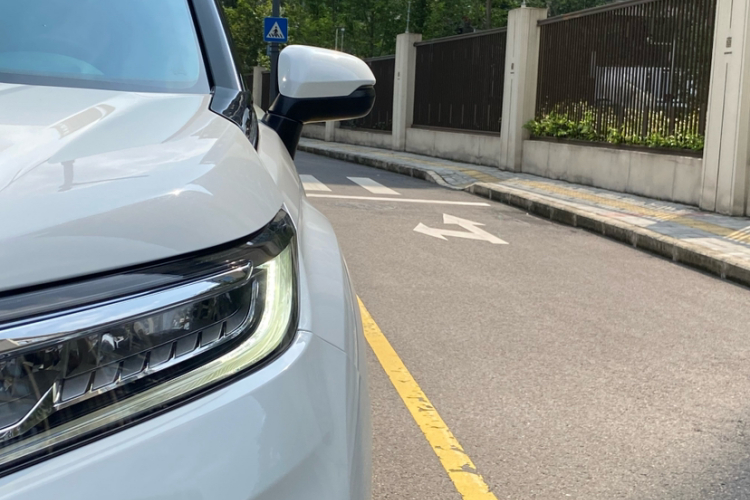 本田 冠道 2020款 240TURBO 两驱智享版局部细节36