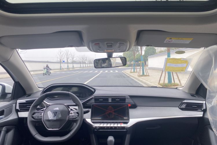 标致408 2022款 1.6T 追光版中控内饰7001