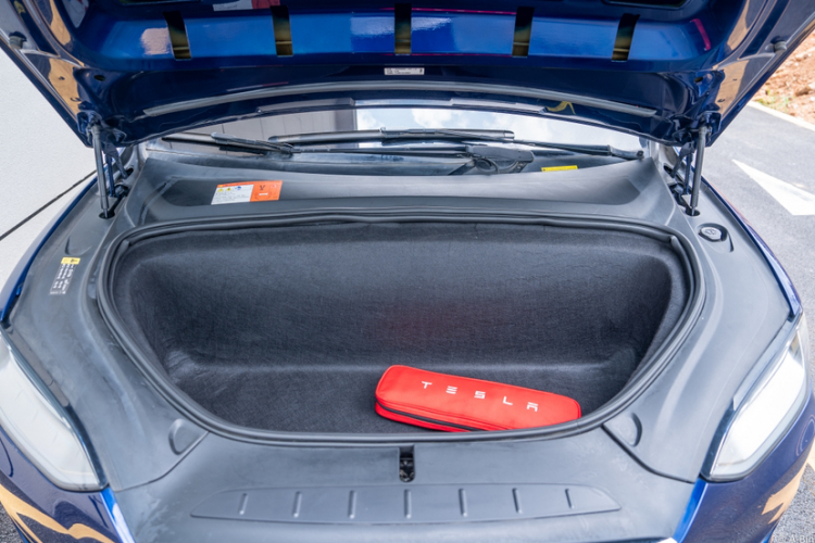特斯拉 2017款 Model X 100D 长续航版中控内饰7005