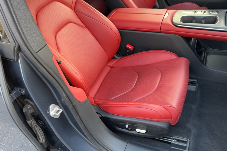 小米汽车 小米SU7 2024款 后驱超长续航高阶智驾Pro版局部细节41